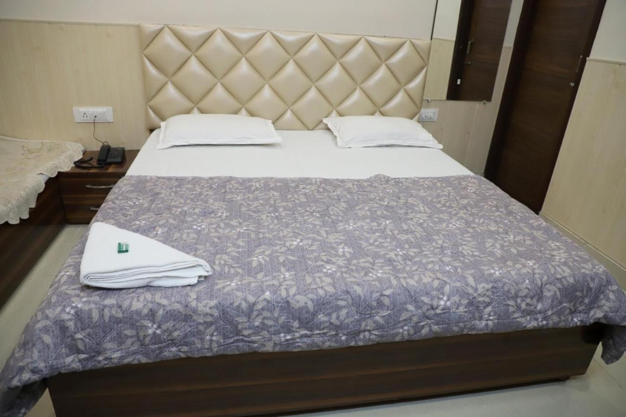Rk Lodge Amritsar Exterior foto